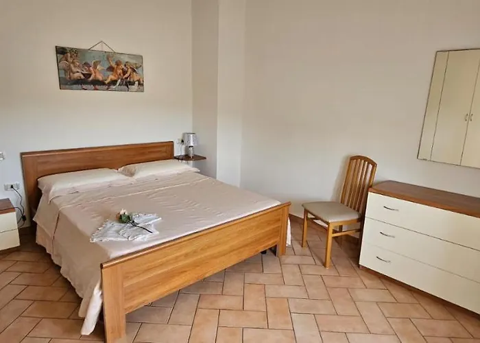 Delizioso Collinare Apartamento *